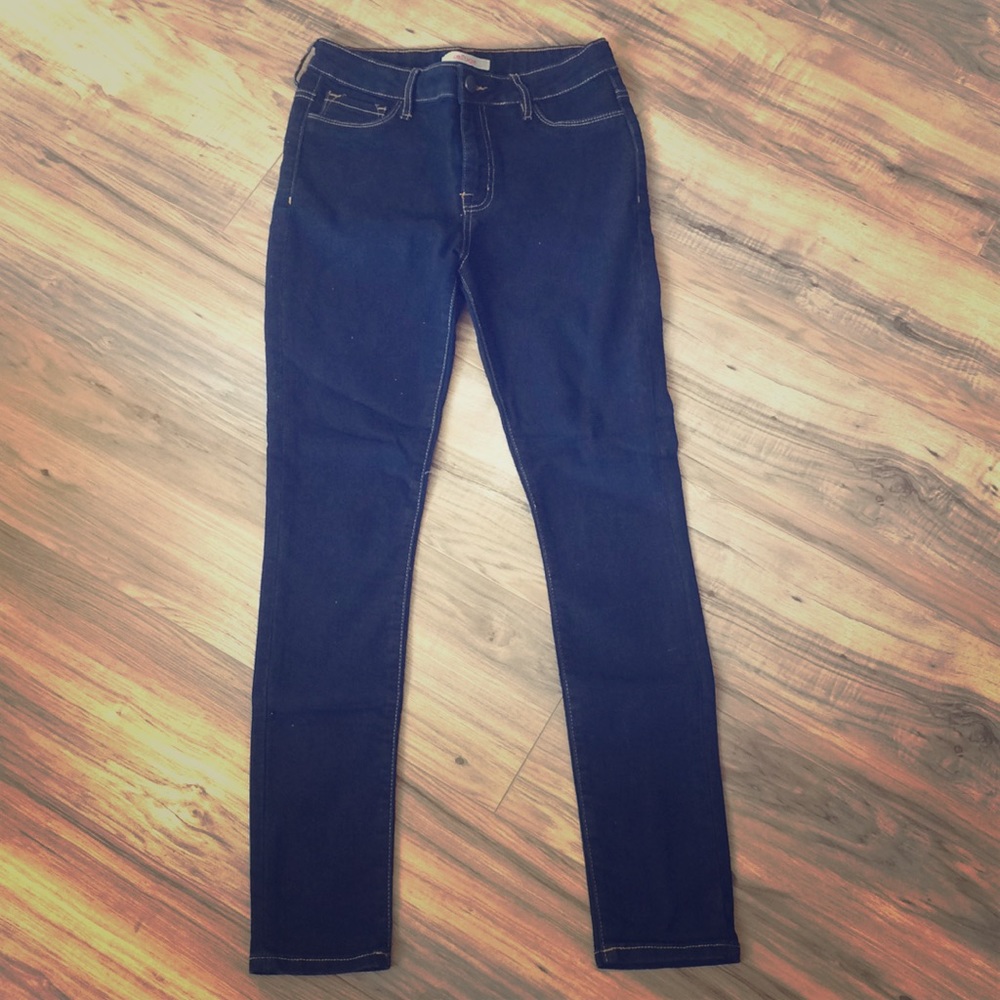 NWOT - Refuge - Skinny jeans - Size 8